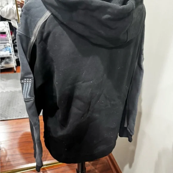 Harley-Davidson Men's Black and Gray Sweatshirt - Picture 9 of 13